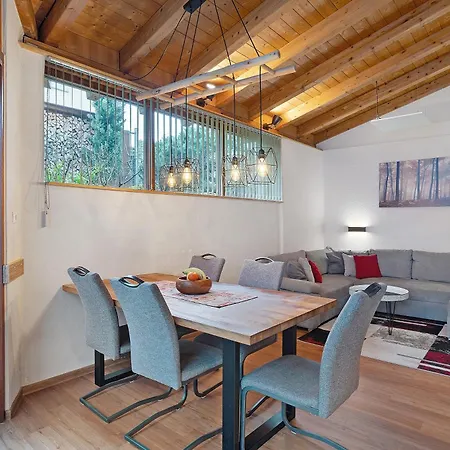 Schwarzwald-lodge - Hundefreundlich * 卡珀尔罗德克